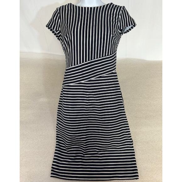 Banana Republic Navy Striped Dress Size 2 Career Classic Chic Modern Elegant - Picture 1 of 6